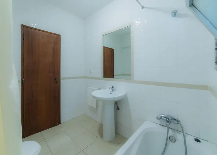 Apartment Torres Mira By Garvetur Quarteira