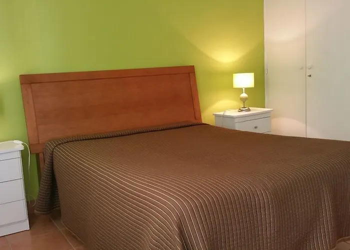 Torres Mira By Garvetur Quarteira